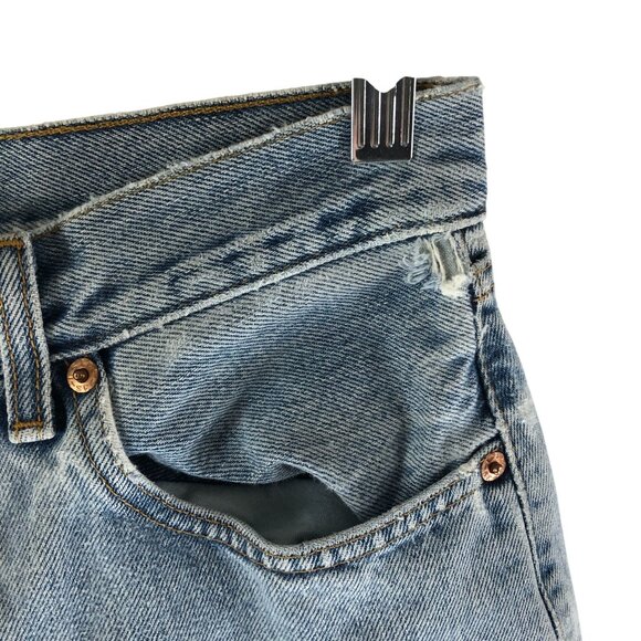 Levis Womens Jeans Vintage 560 Loose Fit Straight Leg Light Wash Size 4 - Picture 2 of 9